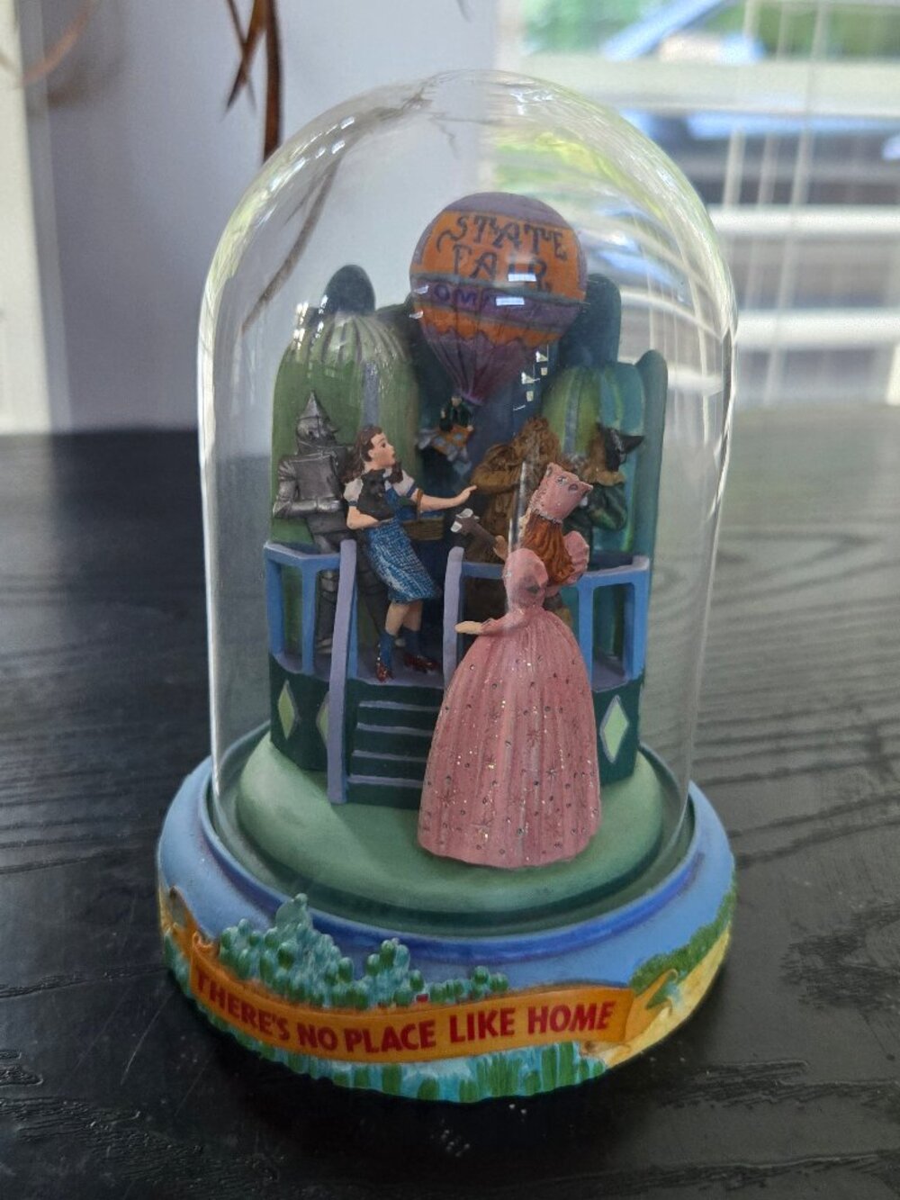 vintage 1996 Wizard of Oz Limited Edition Theres No Place like home music dome